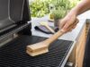Grillbürste aus Naturfaser als praktisches Zubehör für BBQ, Grillen, Smoken und die Outdoorküche