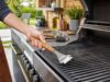 Grillrost-Schaber als unverzichtbares Zubehör für BBQ, Grillen, Smoken und die Outdoorküche