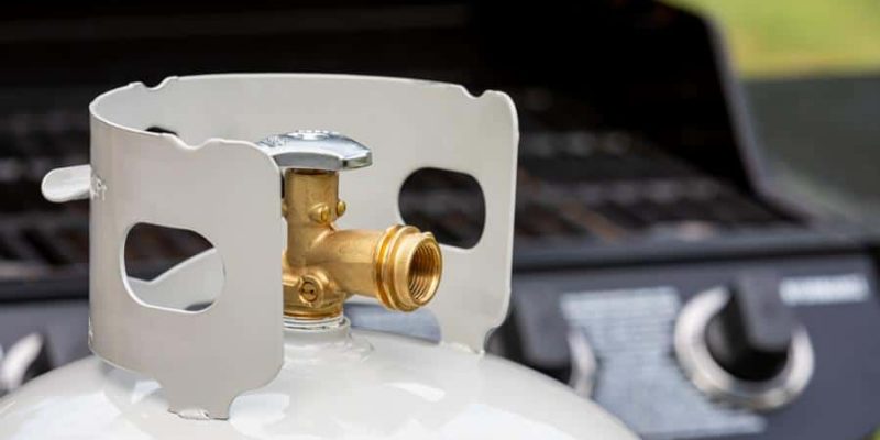 Gasflasche beim Gasgrill ersetzen – Was ist zu beachten?