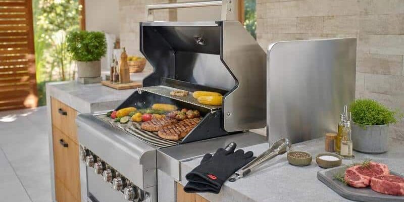 Grill-Seitenschutz als sinnvolles Zubehör für BBQ, Grillen, Smoken und die Outdoorküche