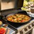 Grillbürste mit Schaber als unverzichtbares Zubehör für BBQ, Grillen, Smoken und die Outdoorküche